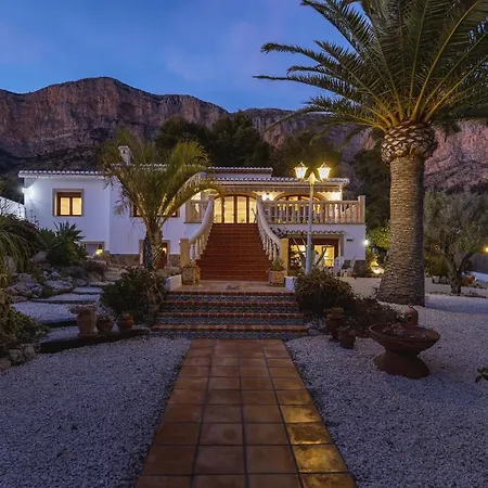 Casa Cora Villa *