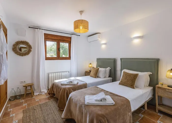 Casa Cora Villa Montgo