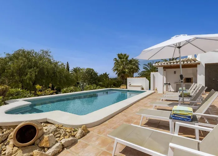 Casa Cora Villa Montgó