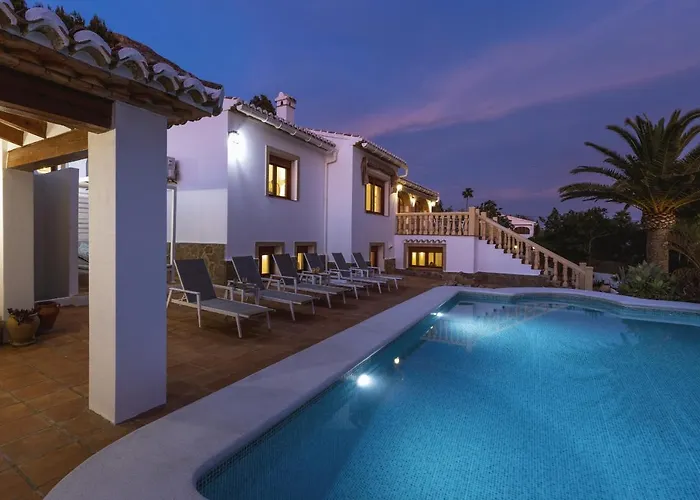 Casa Cora Montgó